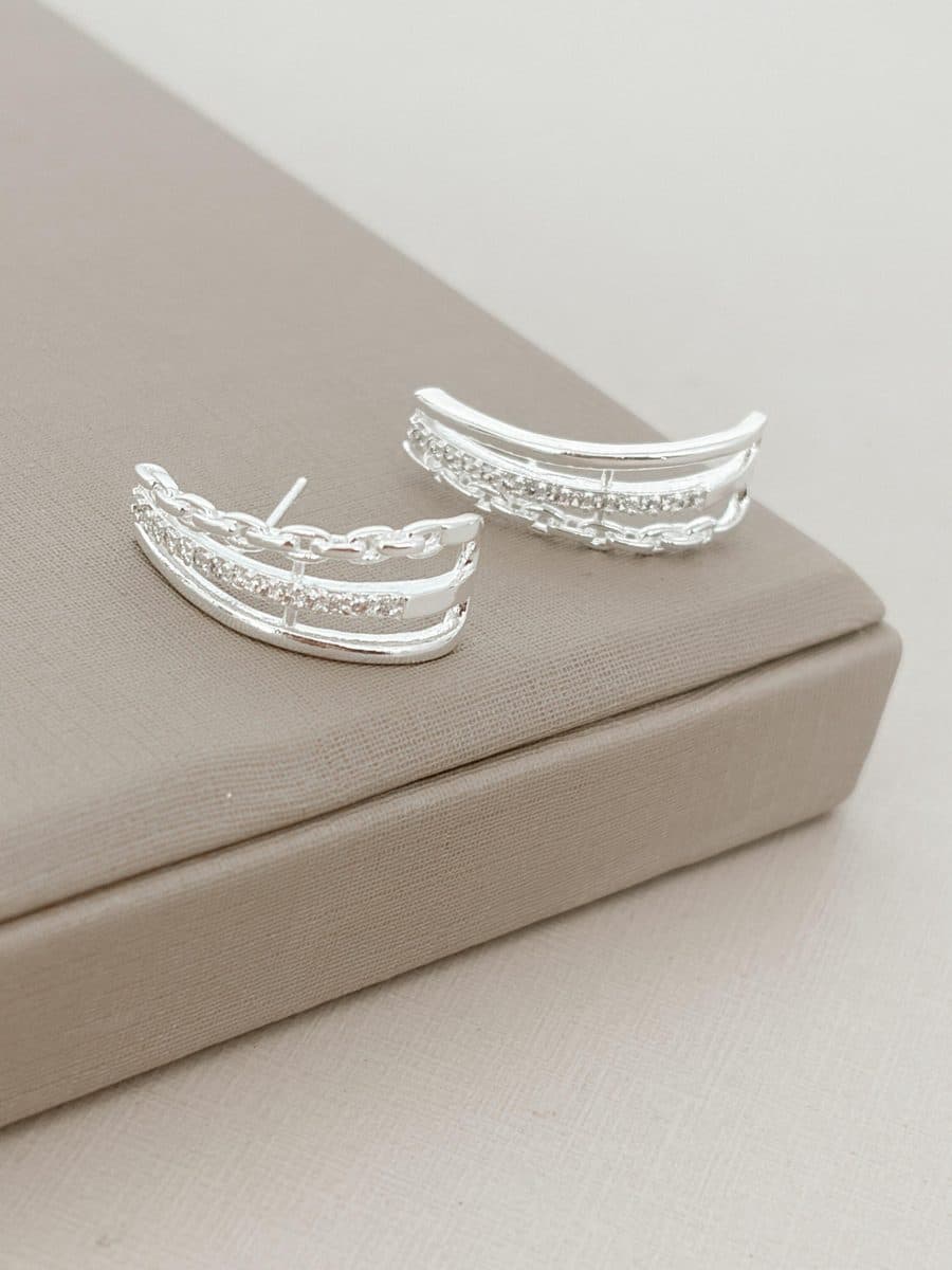 Brinco ear hook três fios
