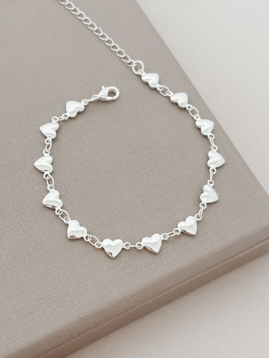Pulseira corações lisos preenchidos