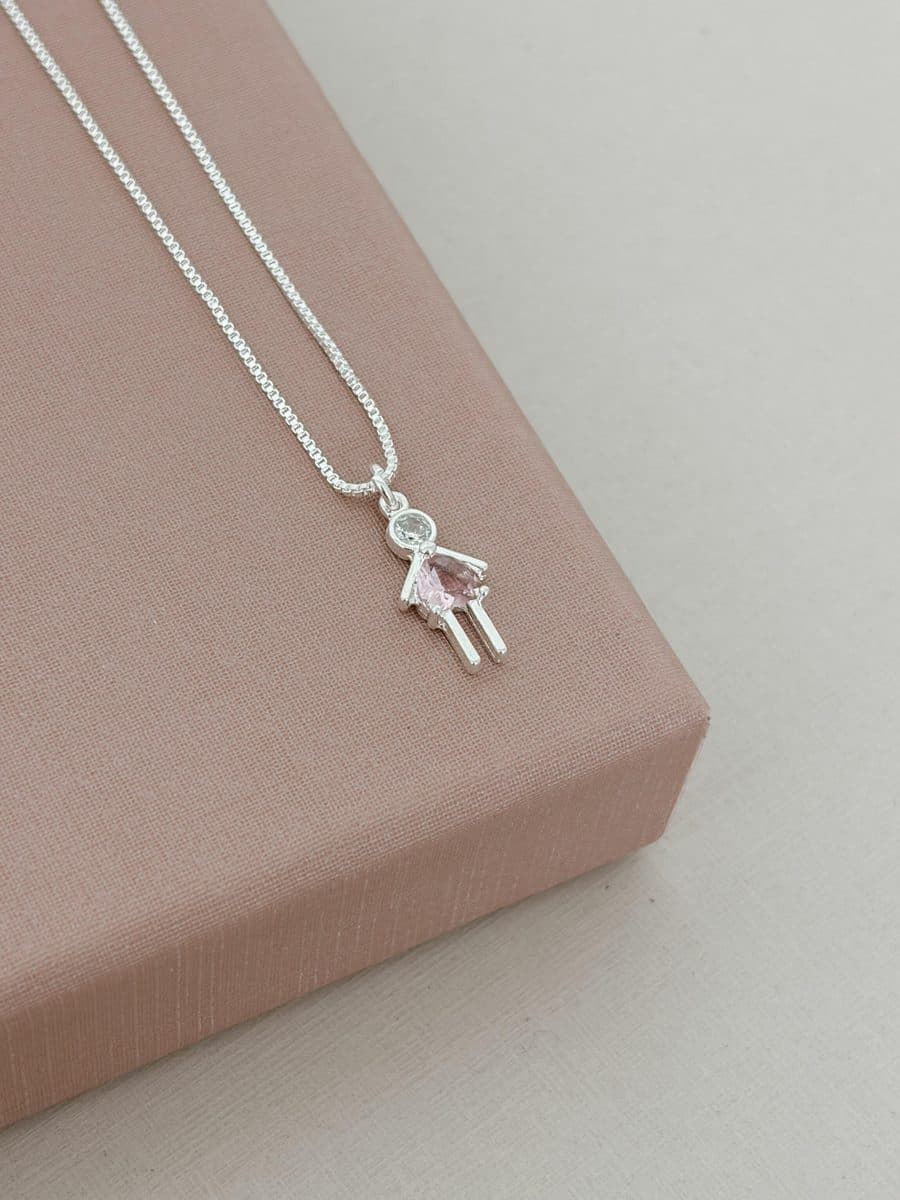 Colar menina pedra rosa coração