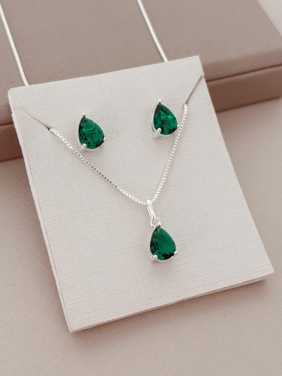 Conjunto gotinha verde esmeralda