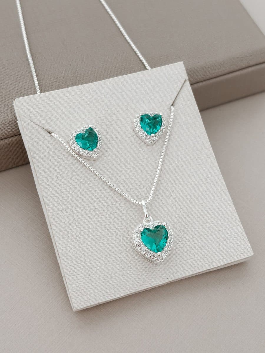 Conjunto coração cravejado verde new