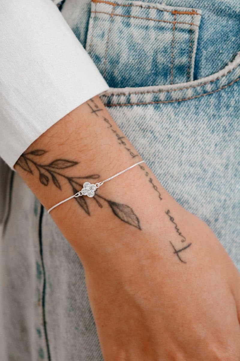 Pulseira trevinho cravejado veneziana